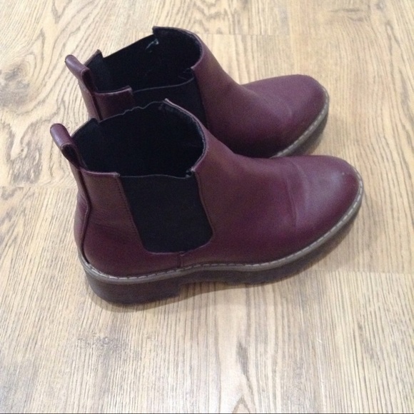 SOLD - Picture 1 of 7